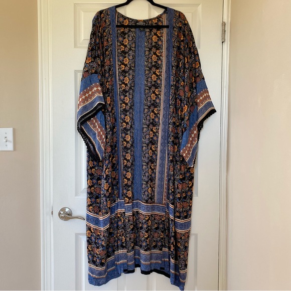 NWOT Nordstrom Floral Kimono - Picture 8 of 15